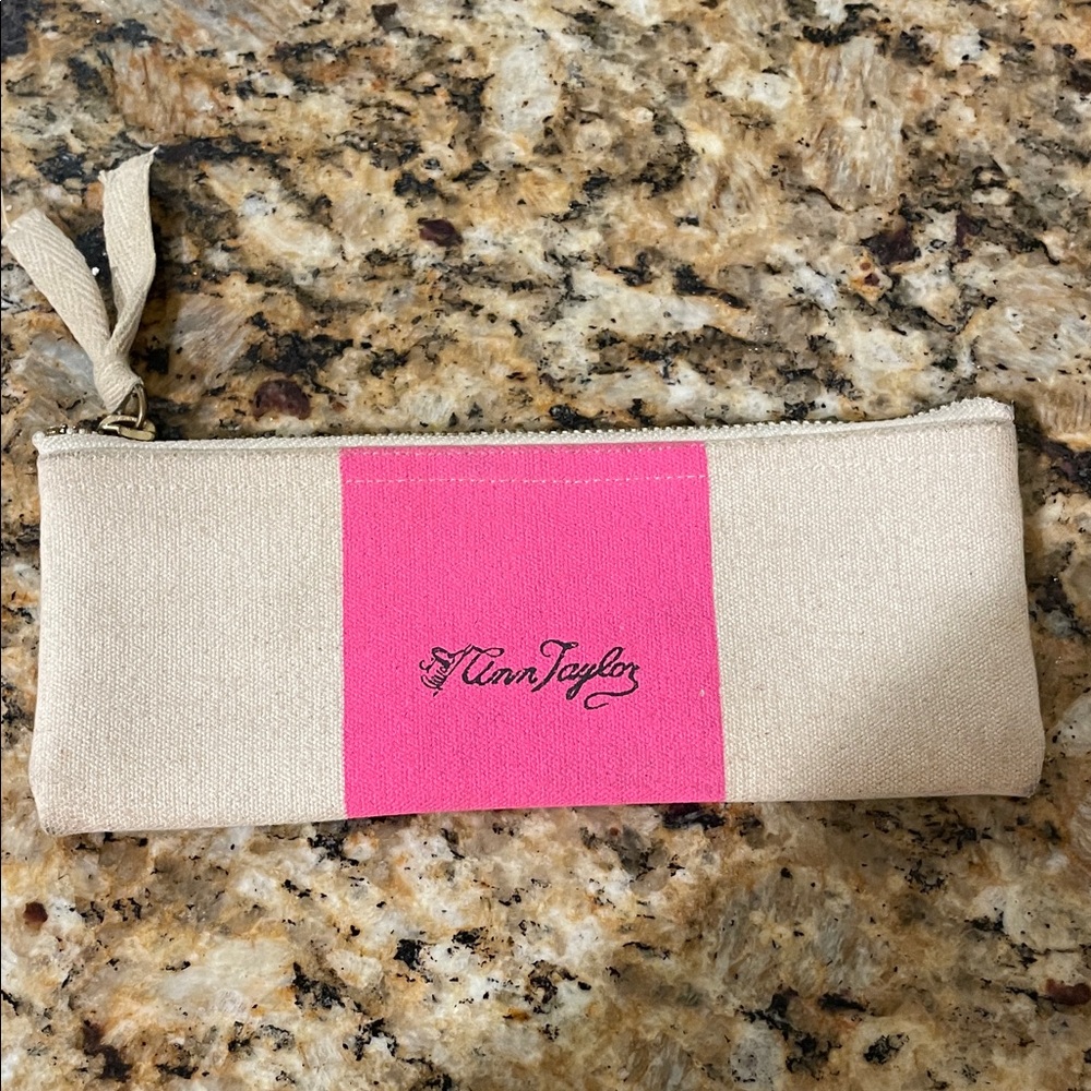 Ann Taylor Cream and Pink Zipper Pouch
